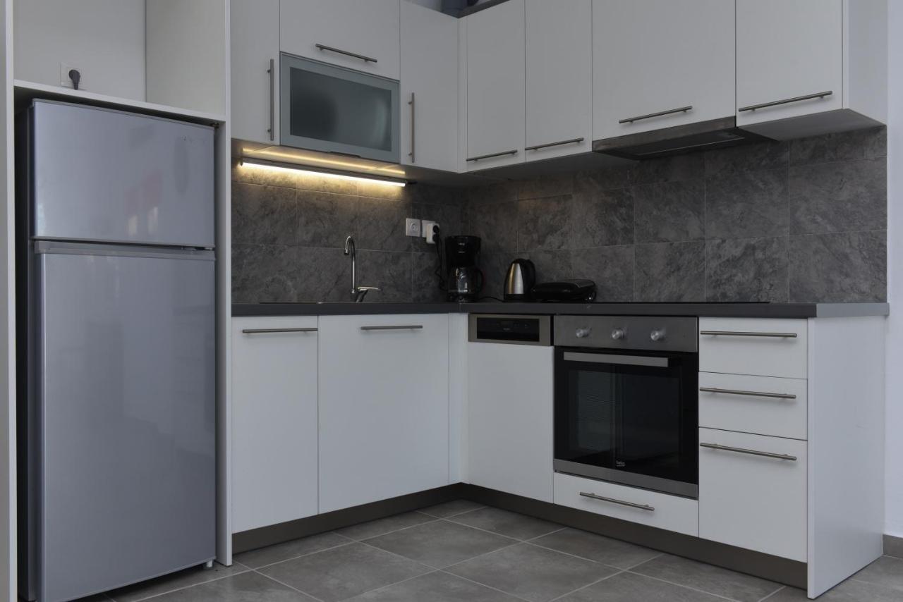 Splendide Apartments อายิโอสนิโกลาโอส ภายนอก รูปภาพ